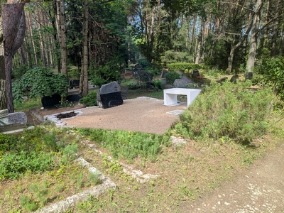 Hauapiirete ehitus ja renoveerimine